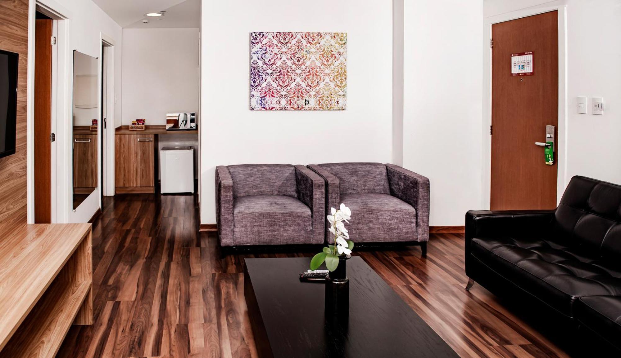Trade Hotel Жуис-ди-Фора Экстерьер фото