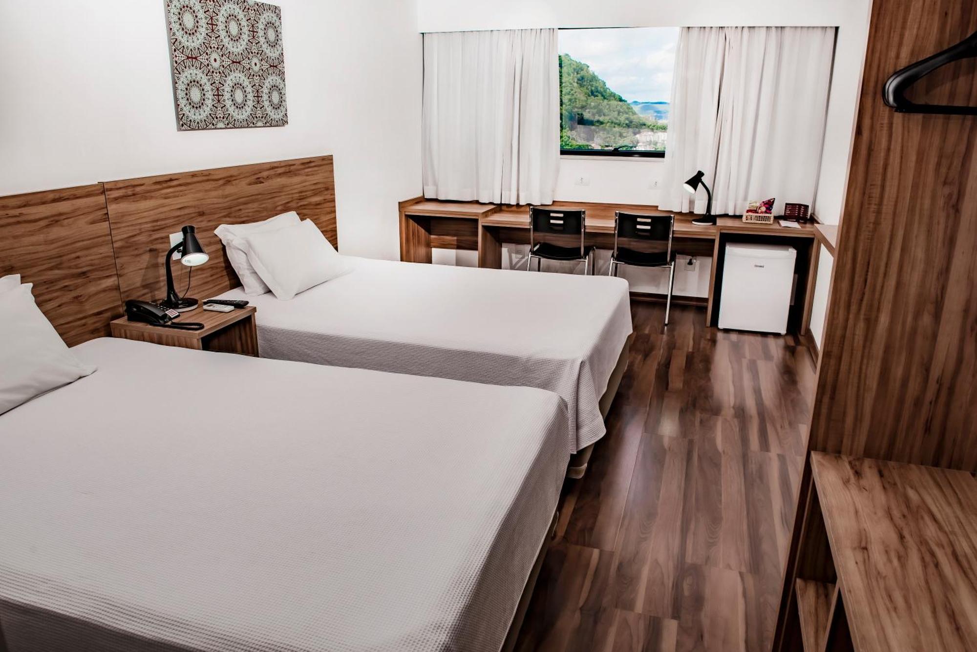 Trade Hotel Жуис-ди-Фора Экстерьер фото