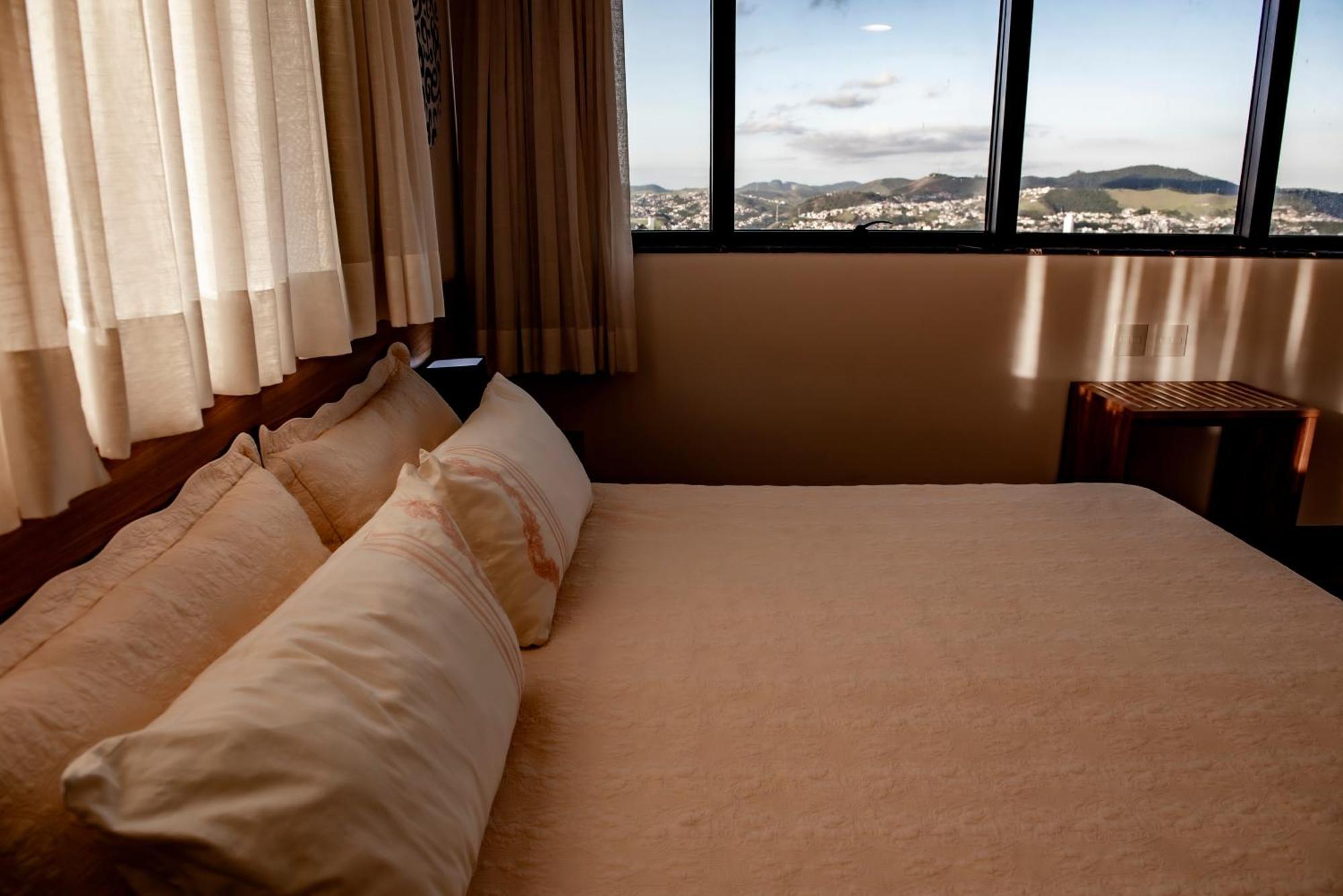 Trade Hotel Жуис-ди-Фора Экстерьер фото