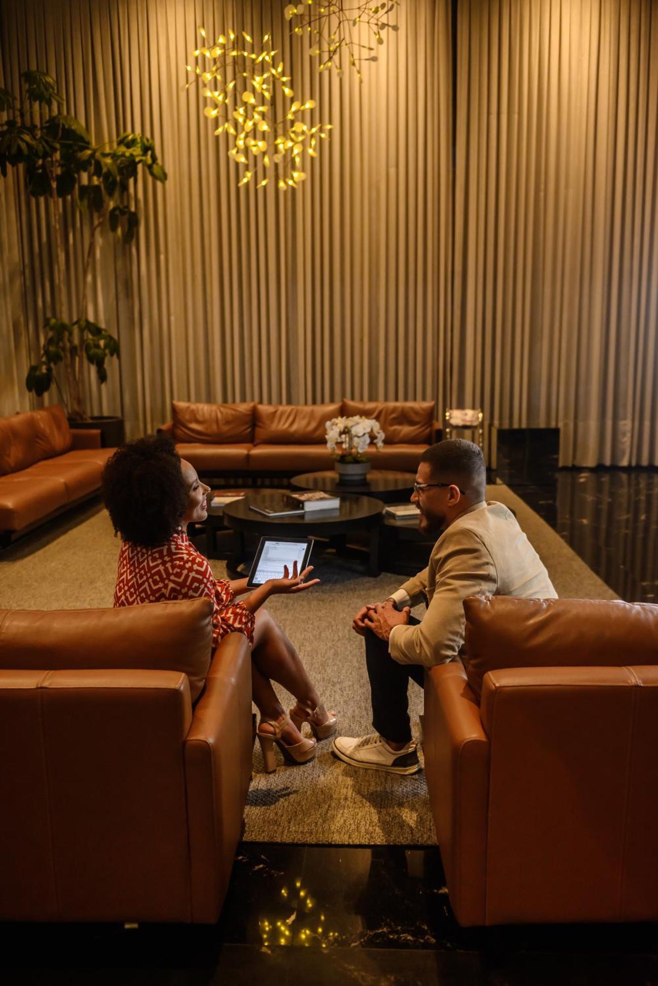 Trade Hotel Жуис-ди-Фора Экстерьер фото