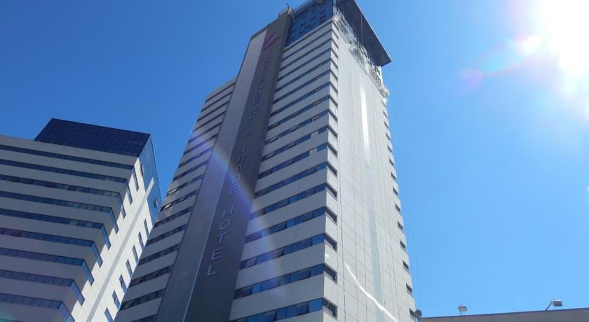 Trade Hotel Жуис-ди-Фора Экстерьер фото