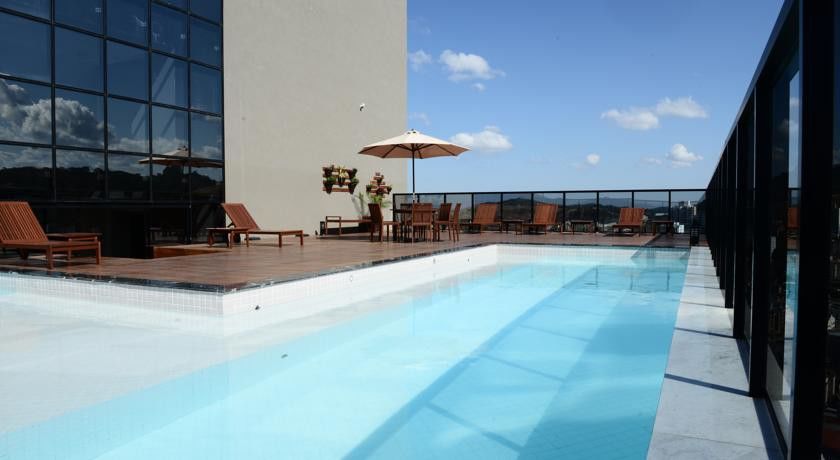 Trade Hotel Жуис-ди-Фора Экстерьер фото